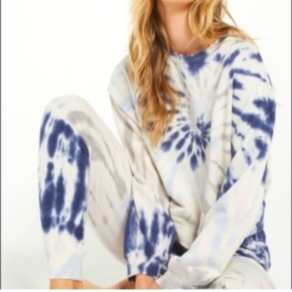 Z Supply tie dye sweatshirt